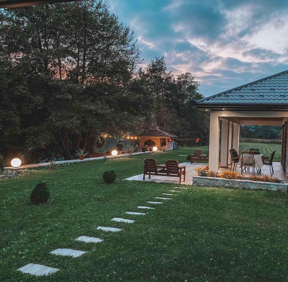 Holiday Home Green Coast Bosanska Krupa Dış mekan fotoğraf